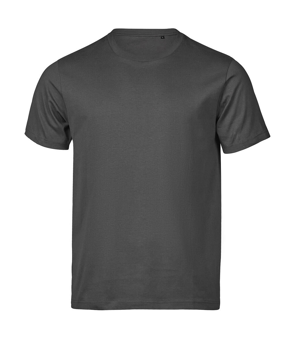 UNLABELED Luxury Tee